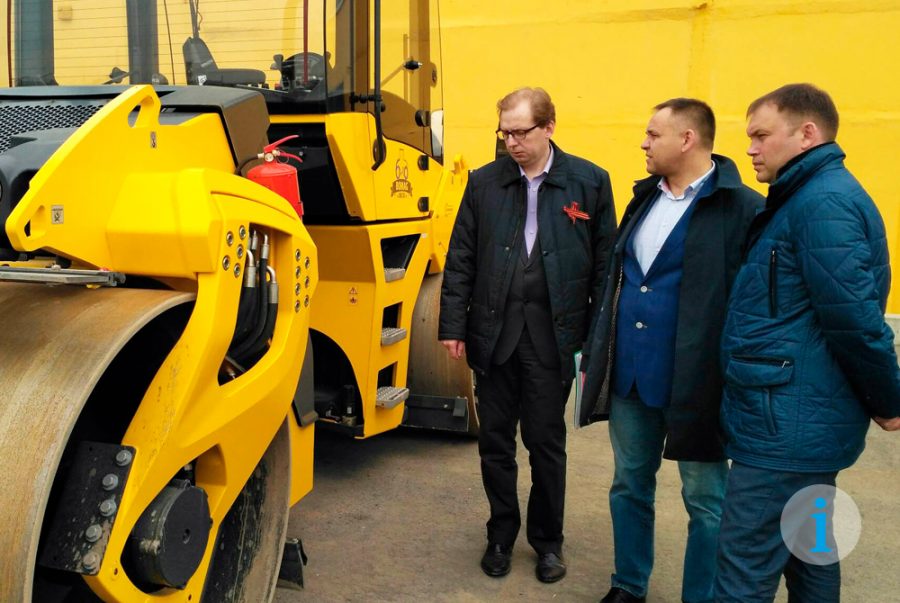 Илья Середюк проверил работу дорожно-строительной компании в Кемерове