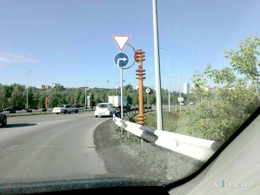 Светофоры на перекрёстке Притомский – Терешковой в Кемерове планируют запустить в августе