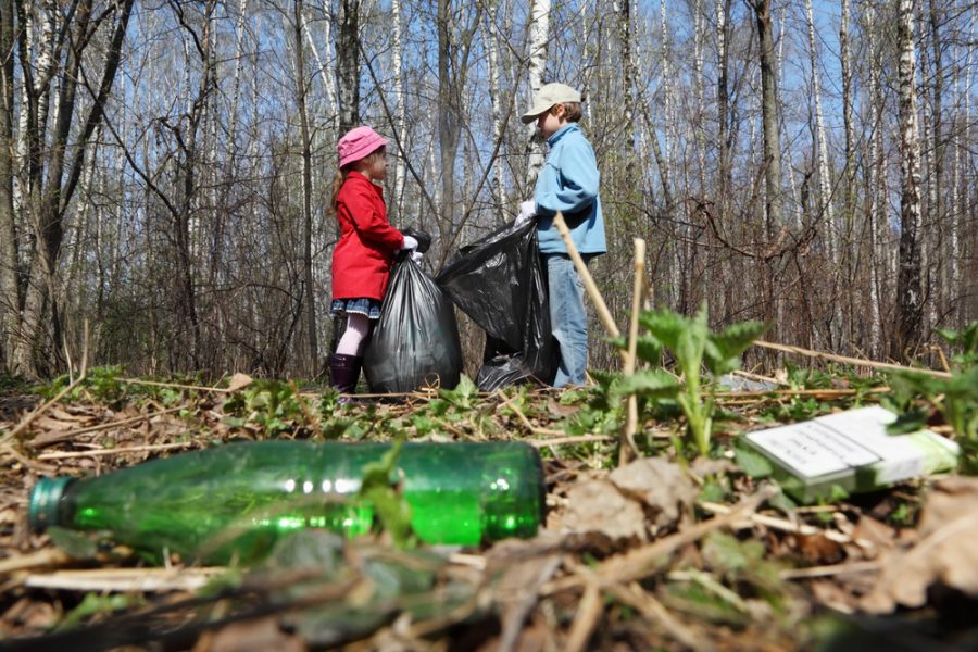 Кемеровчане убрали 70 тыс. кв. м. территорий и вывезли 240 кубометров мусора