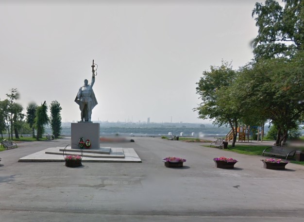 В Кировском районе Кемерова начали подготавливать набережную к ремонту