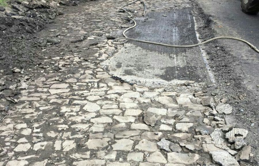 В Кемерове временно перекроют часть улицы, где обнаружили брусчатку 1930-х годов
