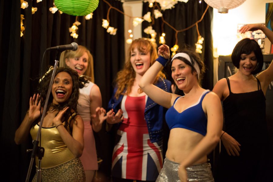 СМИ популярная в 90-х группа Spice Girls решила воссоединиться в 2018 году