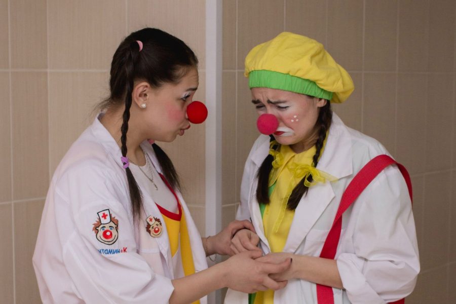 Кузбассовцы могут стать больничными клоунами