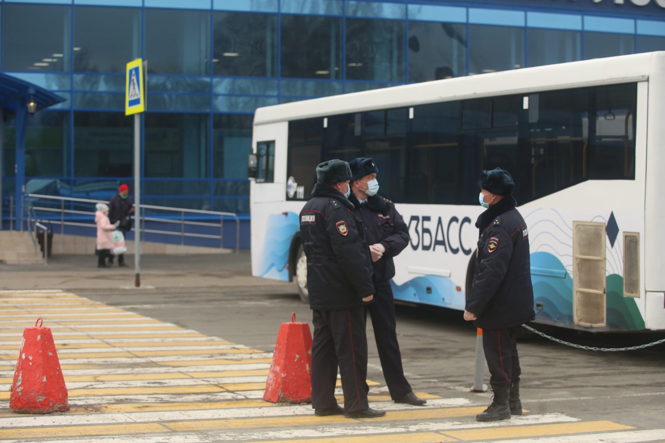 В Новокузнецком районе сбежал заражённый коронавирусом мужчина