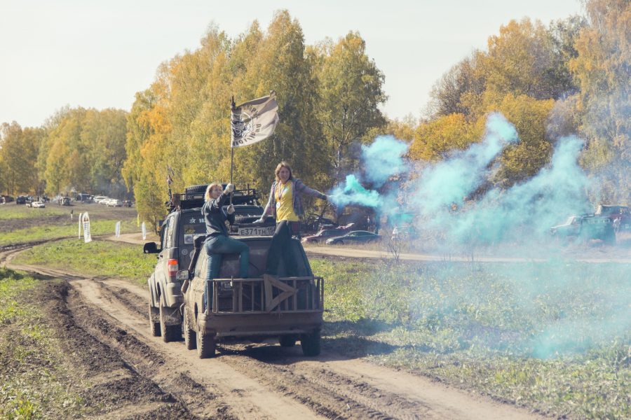 Кузбассовцы устроили рубилово на внедорожниках