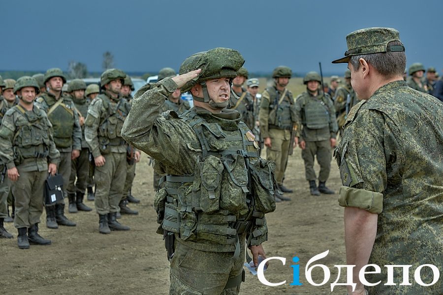 Кузбасские военные медики борются с коронавирусом в Хакасии